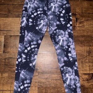Art Class Black and White Tie-Dye Leggings